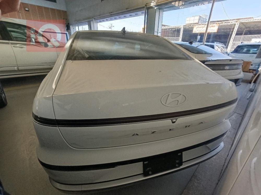 Hyundai Azera